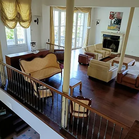 Villa Chateau